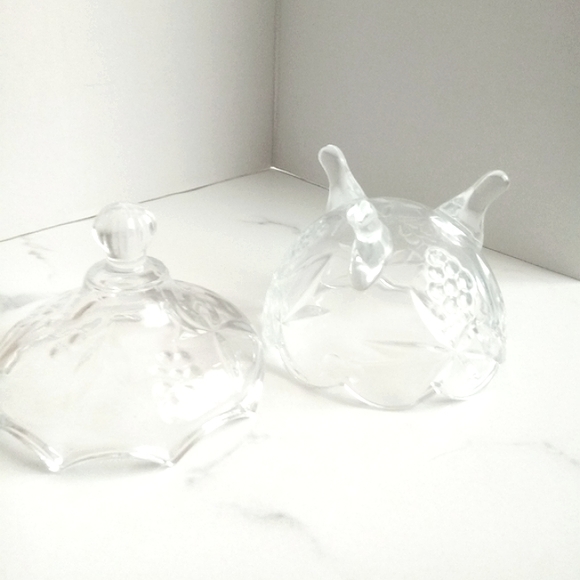 Petite Glass Jewelry / Trinket Bowl With Lid - Picture 2 of 4